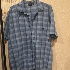 Men’s Patagonia Plaid Short Sleeve Button Down